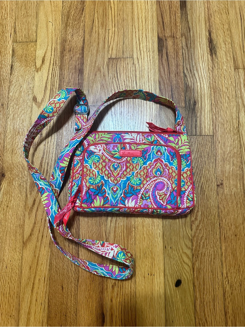 GUC Vera Bradley Colorful Paisley Crossbody Bag - Pink Multi
